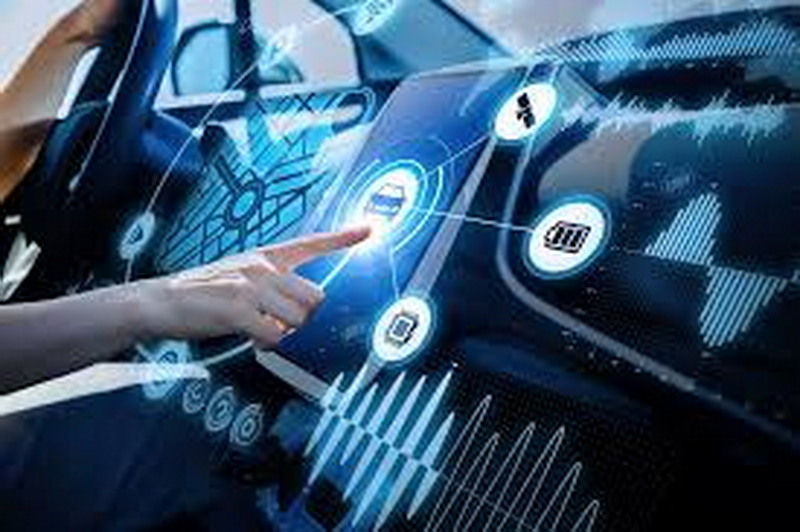 В Клину прошло шоу мотофристайла с трюками на мотоциклах и багги